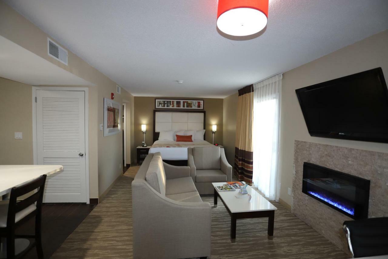 Hawthorn Suites By Wyndham Detroit Southfield Exterior photo